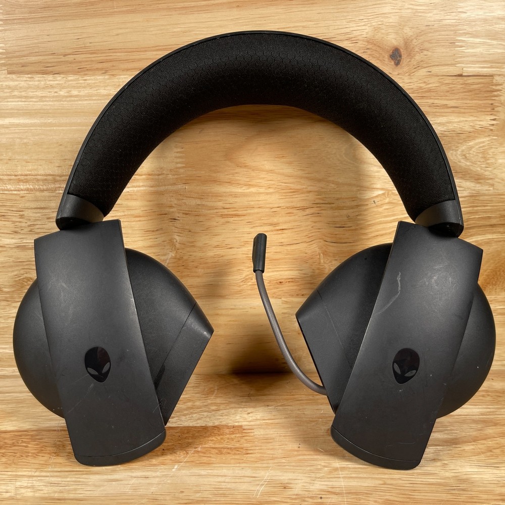 Alienware Black Wired Boom Microphone Over-Ear Gaming Headset for PS4 & Xbox