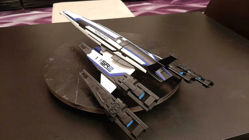 MASS EFFECT SSV Normandy SR2 Spaceship Painted Model 3D Print