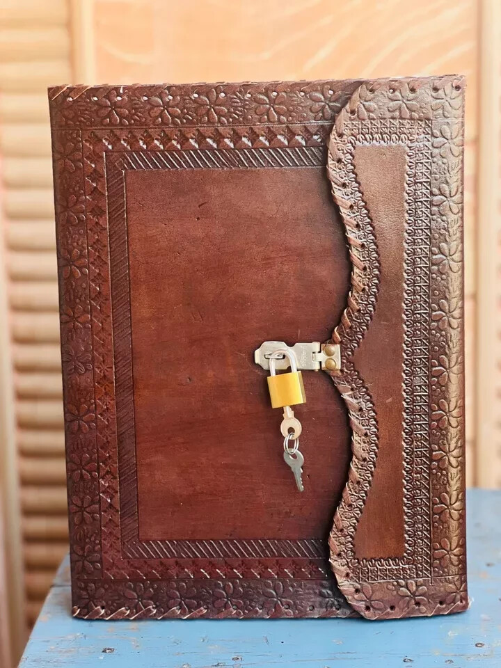 Leather Leather Binder Cover Notebook Folder Lock and key Free Key Journal