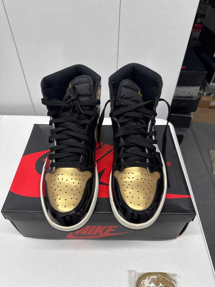 Jordan 1 Gold Toe Size 12
