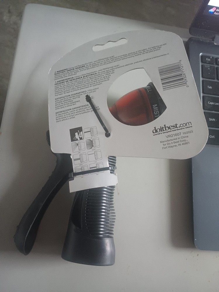 Best Garden Poly Easy Adjust 7-Pattern Nozzle, Comfort Grip