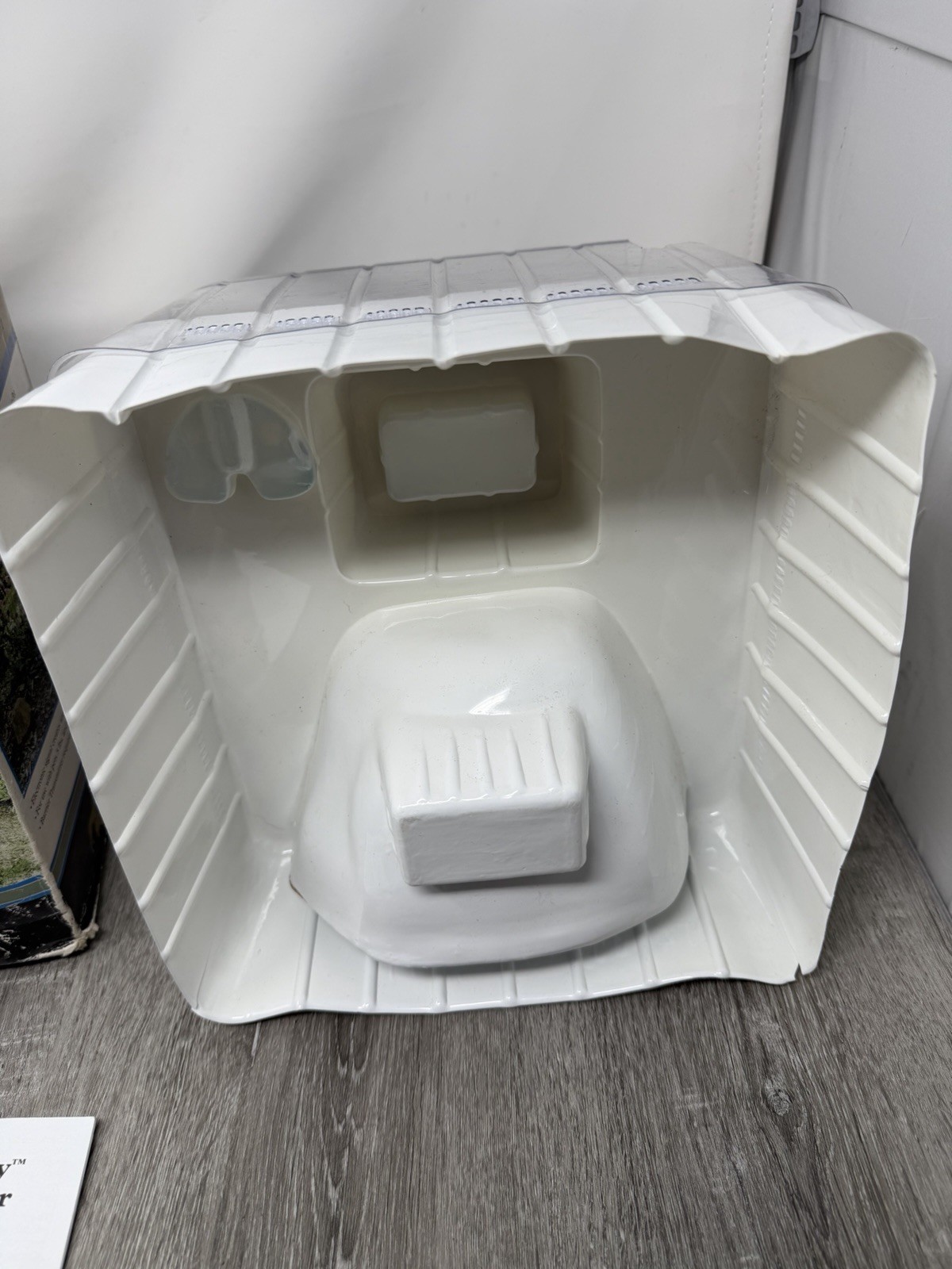 PetSafe Pawz Away Wireless Rock Outdoor Dog Fence Barrier PWF00-11923 OPEN BOX