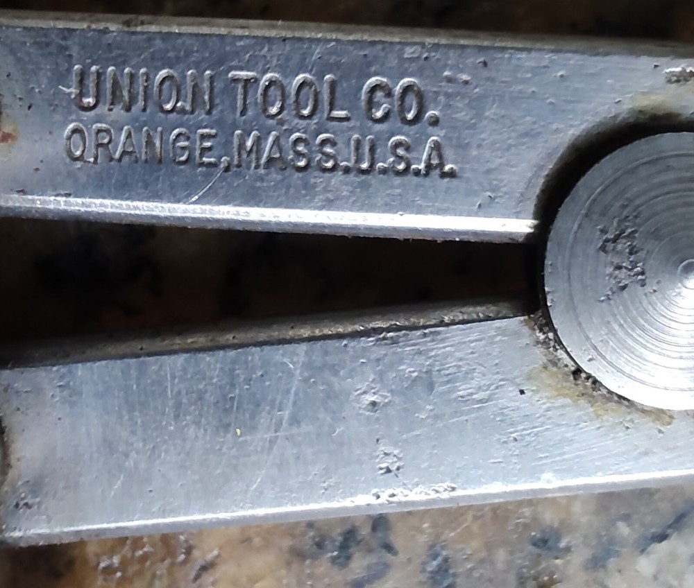 🗽UNION TOOL 4" OD CALIPER