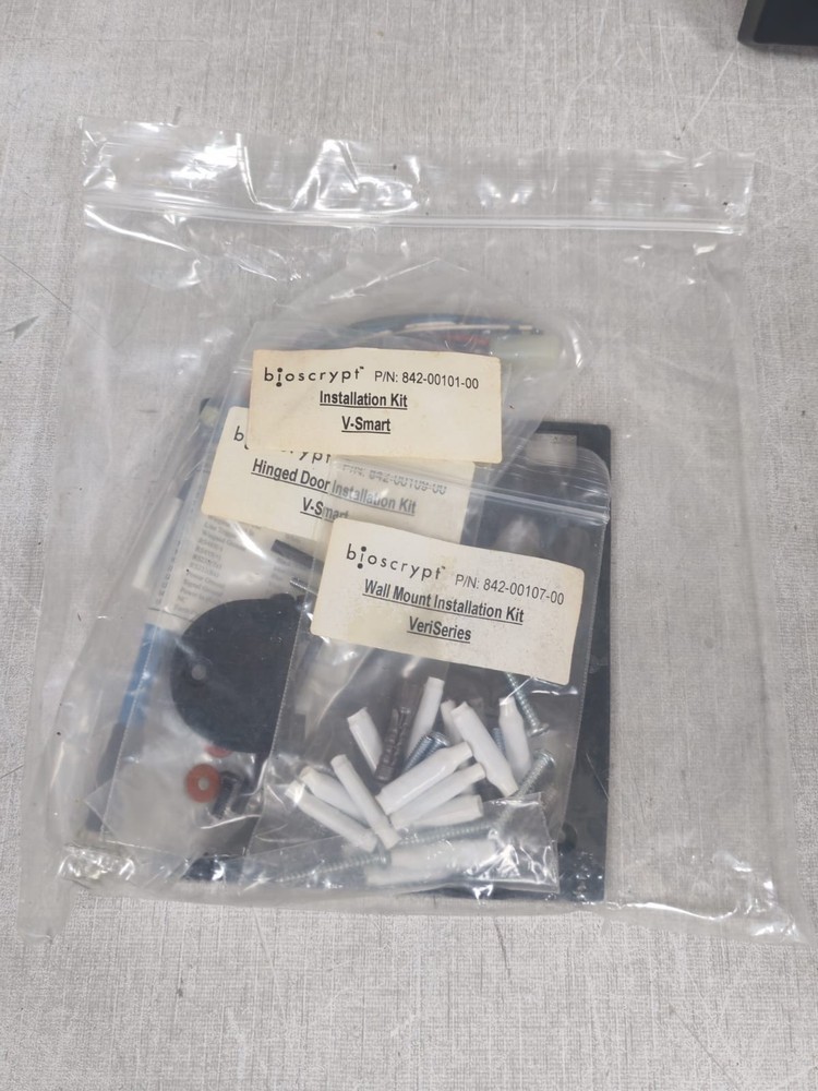 BIOSCRYPT V-SMART A 871-05362-13 /871-05192-11 ACCESS CONTROL DEVICE