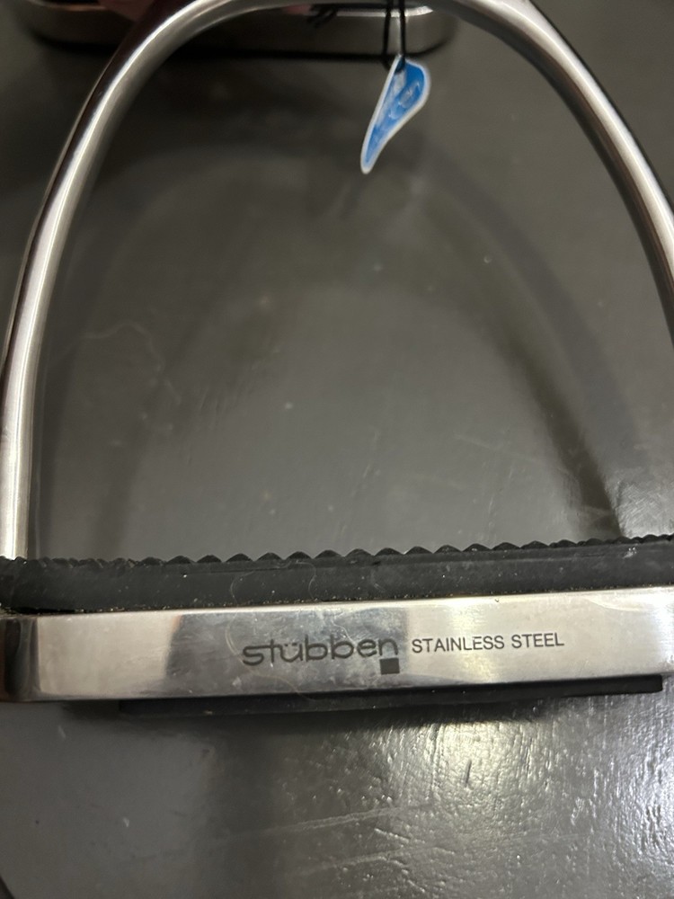 English Iron Stirrups - Unbranded