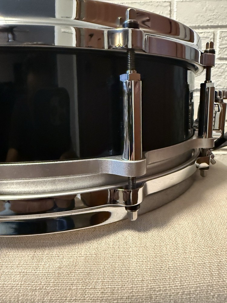 Pearl Free Floating 14x5 Maple Snare Drum