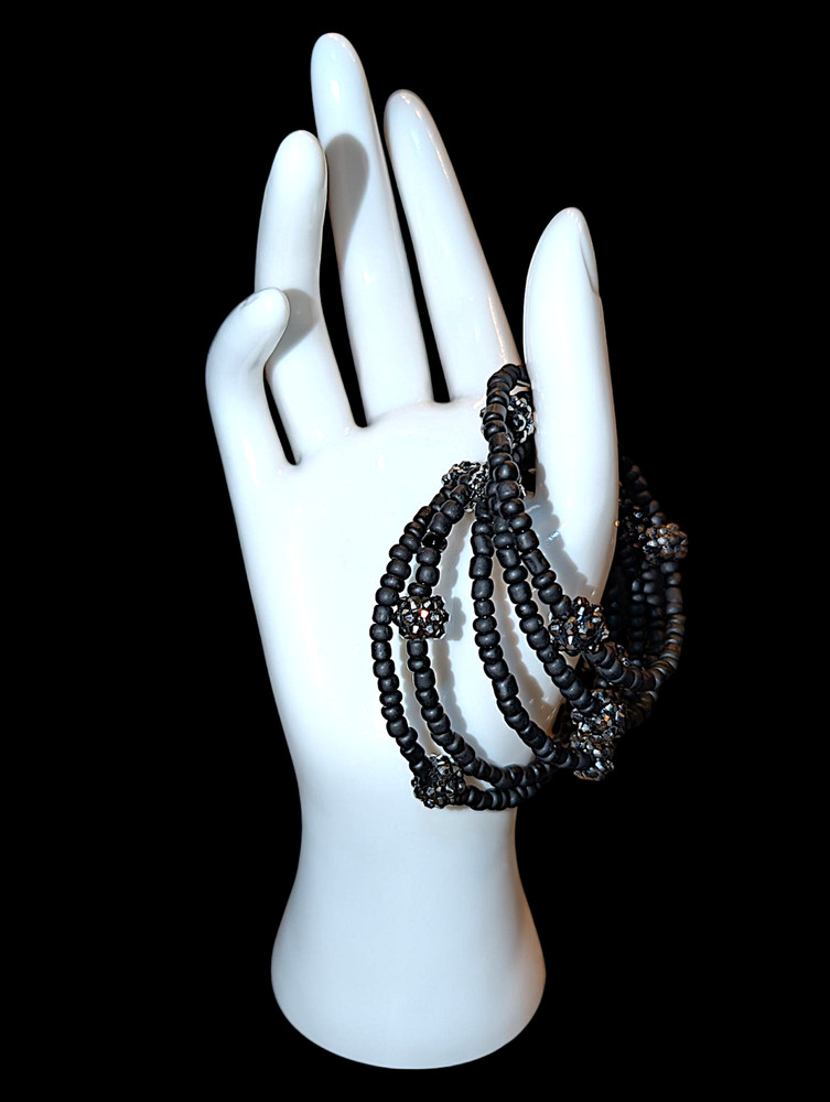 Black Striking Bracelet