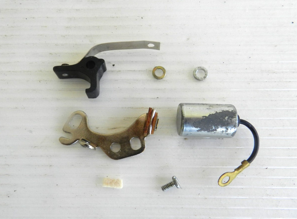 Ignition Set WI-315 - POINTS and COMDENSOR NEW