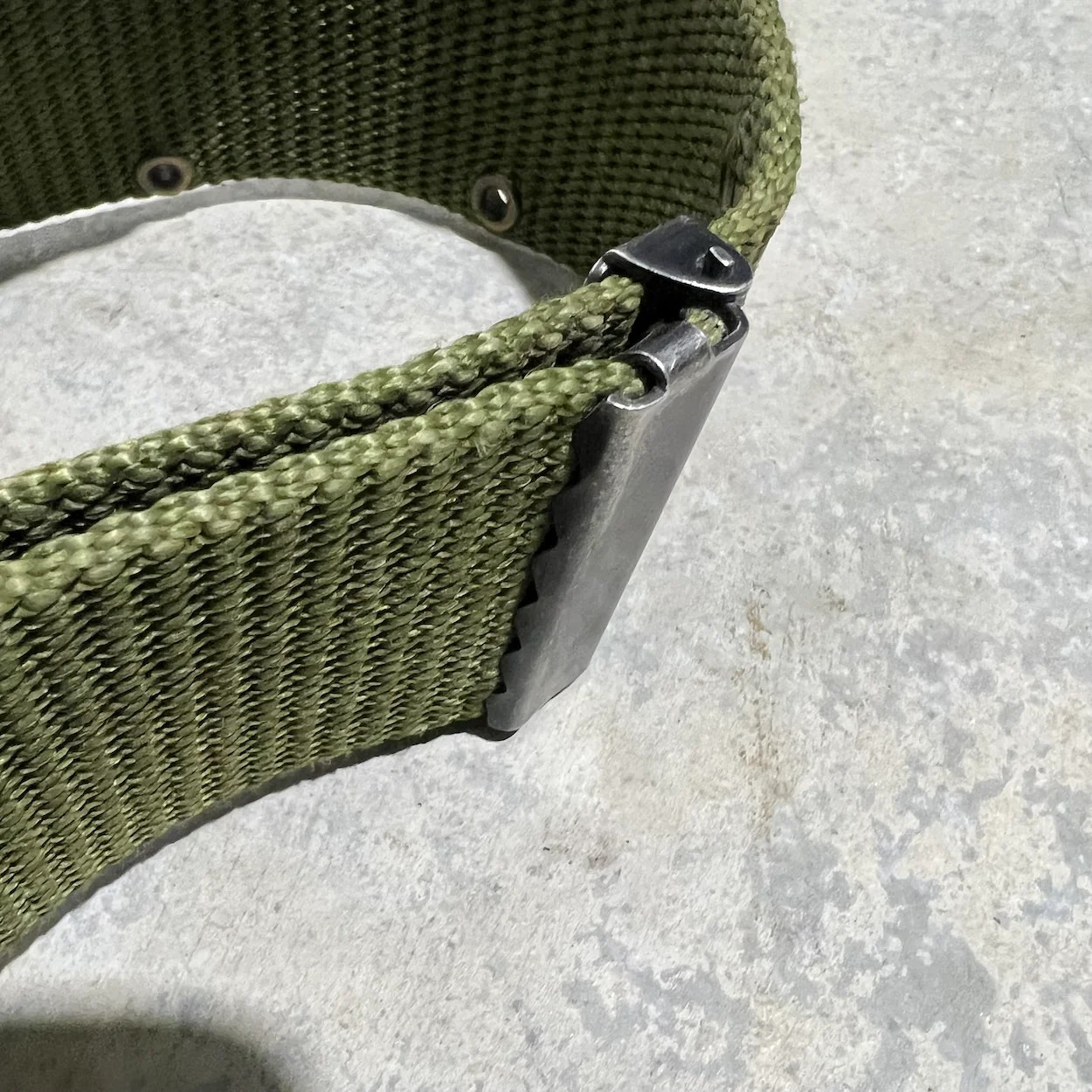 US Military Tactical Pistol Belt with Y-Suspenders Quick Release Large (32-48")