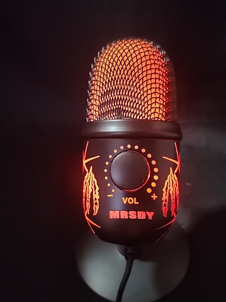 Professional LED Microphone Dynamic Recording Gaming Streaming Podcast (T40)