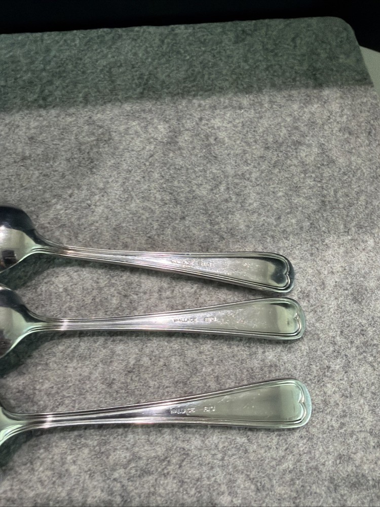 3 Wallace Newcastle Beaded Stainless 18/ 0 Flatware Soup/dinner Spoons