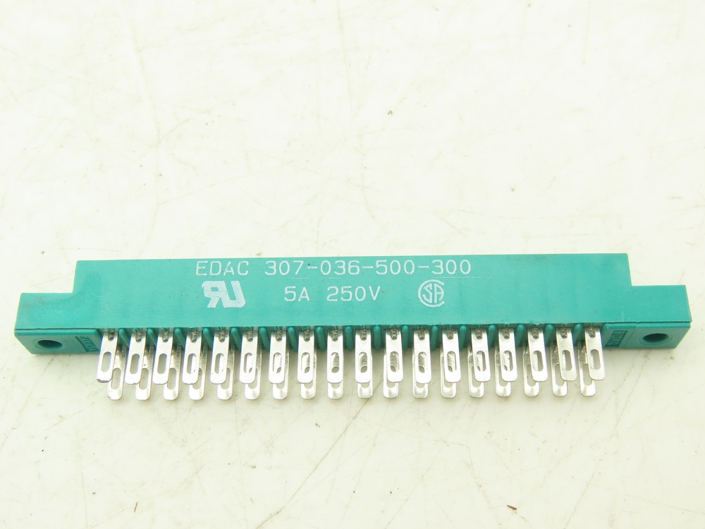 Omega DP2140-P8 Digital Panel Meter Display 120V DP2000 Omegarometer