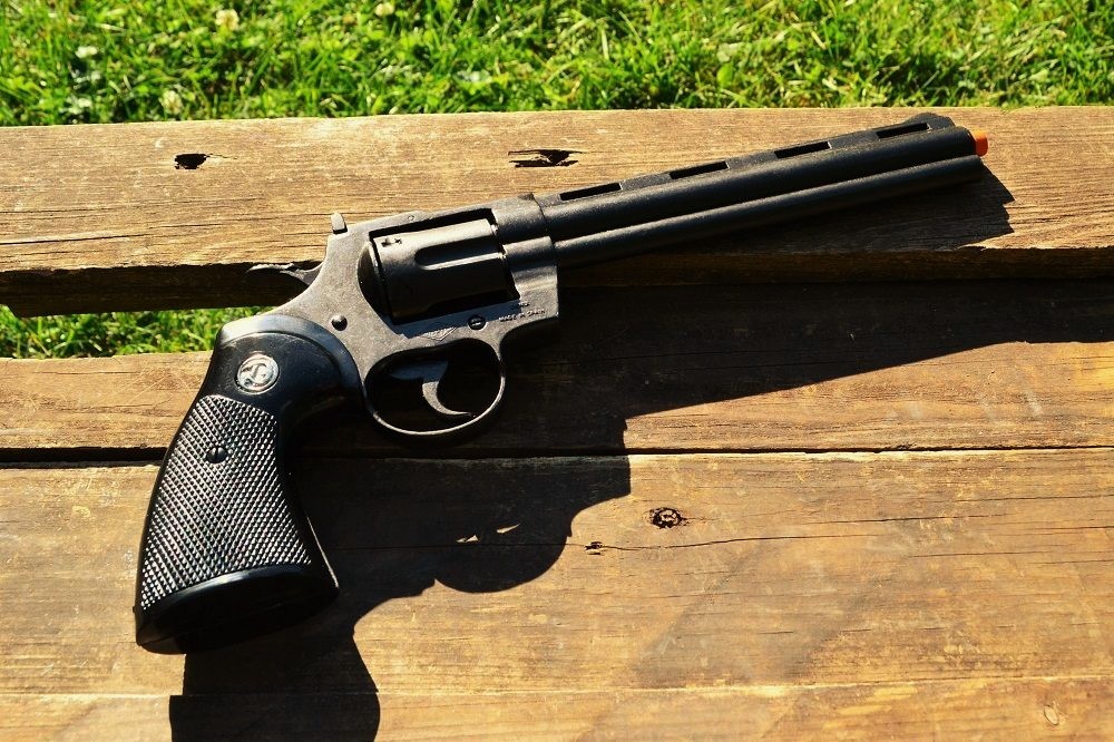 Non-Firing Colt Python .357 Magnum Revolver - 357 - 8" Barrel - Denix Replica
