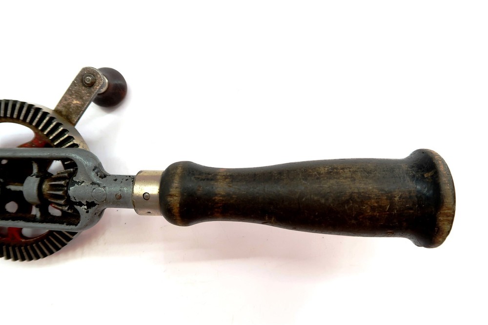 Vintage MILLER FALLS No 5A Hand Drill Egg Beater with Solid Wood Handle