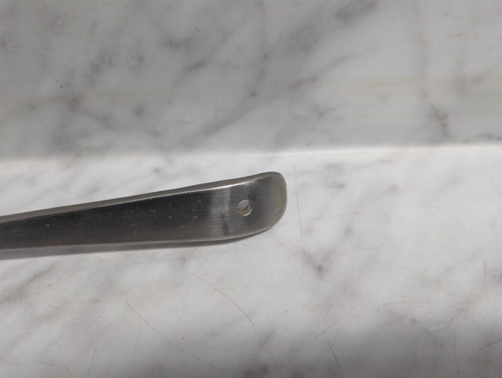 8" Vintage Silver Plated Candle Snuffer excellent condition. Not marked