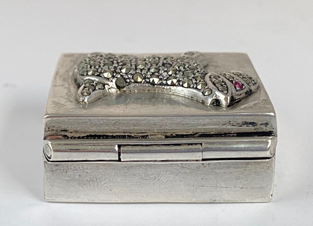 Vintage Novelty Solid Silver Sparkling Marcasite Scotty Terrier Hinged Pill Box