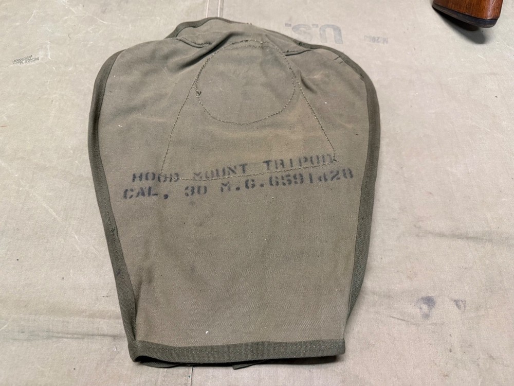 ORIGINAL WWII US ARMY INFANTRY .30 CAL TRIPOD MOUNT COVER HOOD