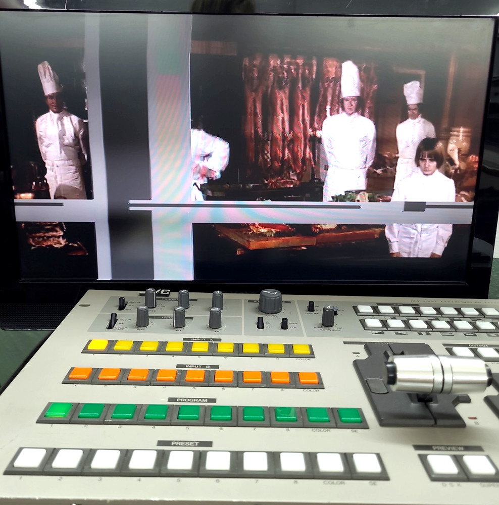 JVC KM-2500 Digital Special Effects Generator Controller W/ Main Unit Tested