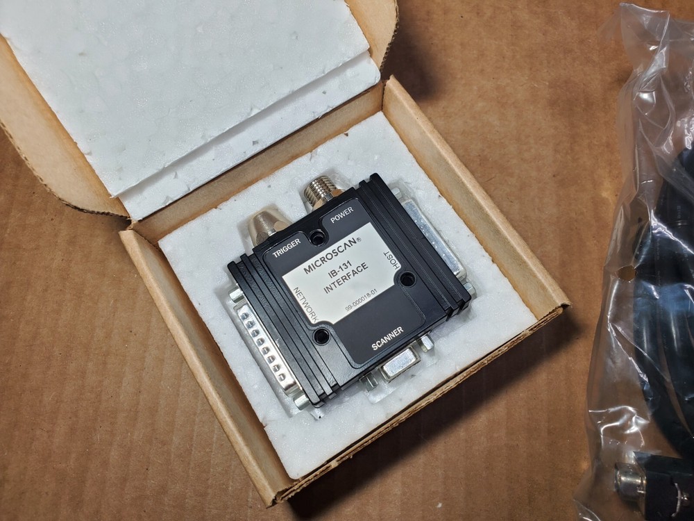 NEW Microscan IB-131 Interface Box Kit w/ 6' Cable MS-820 to IB-131