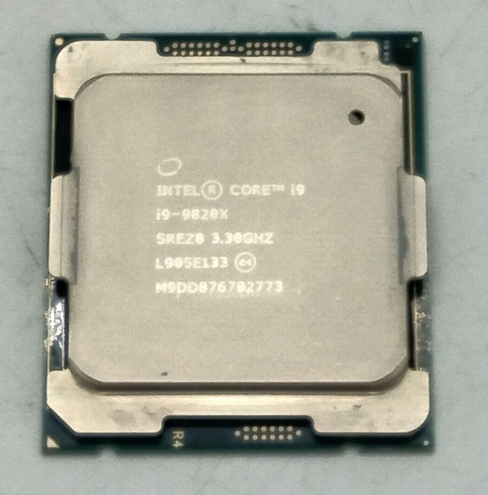 Intel Core i9-9820X SREZ8 3.30GHz 16.5MB 10-Core LGA2066 CPU Processor