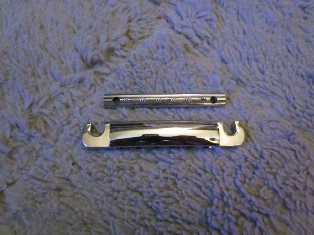 Vintage Guitar Tailpieces - Gibson