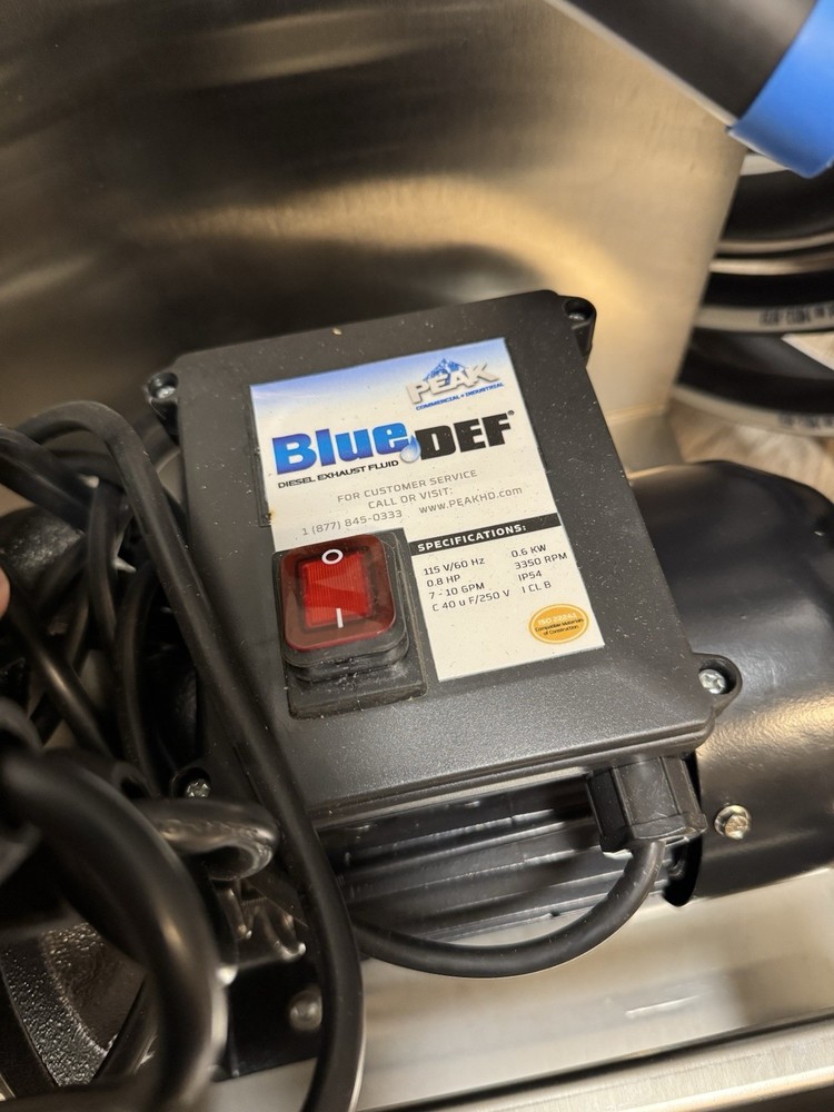 Need gone!!!! Offer!! BlueDef Tote Kit transfer pump