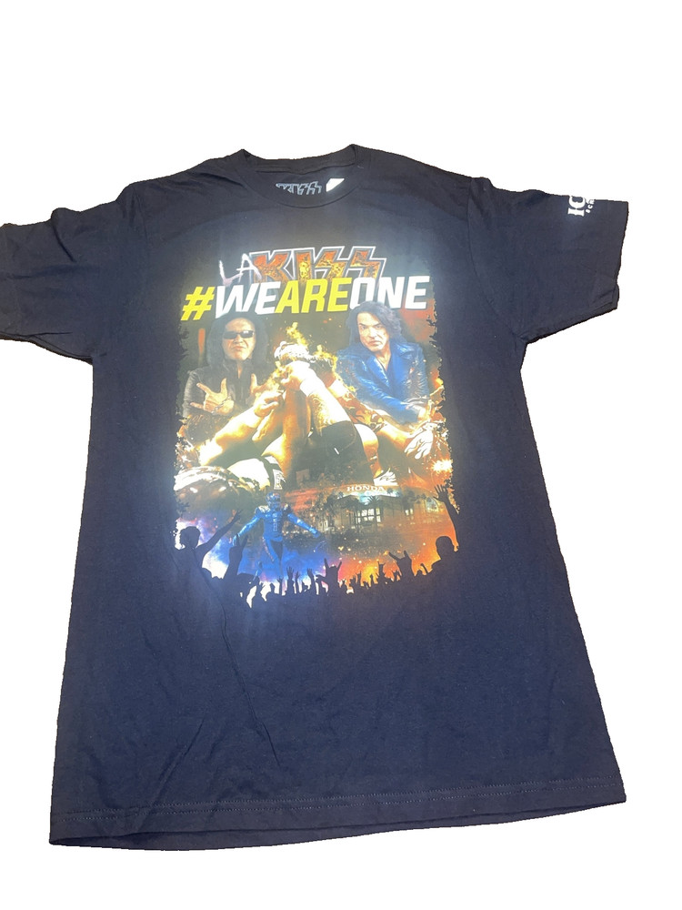 LA KISS Black #We are One 2016 Football  Graphic Kiss Concert T-Shirt  Medium
