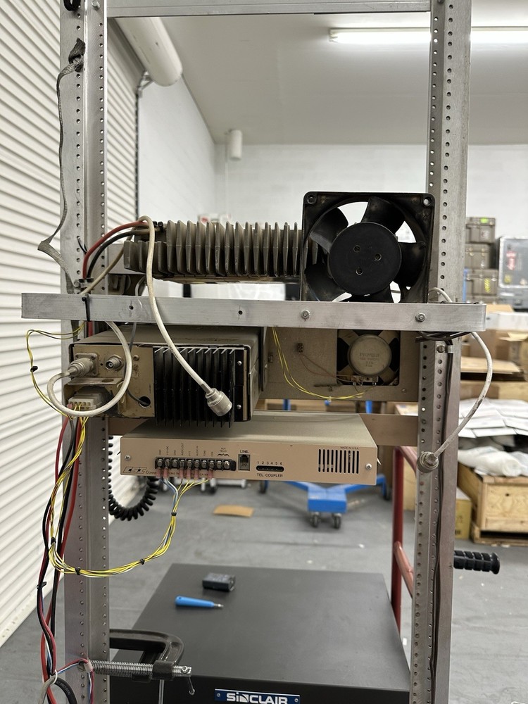 Ge MVP Uhf Repeater 65 Watt With Controller