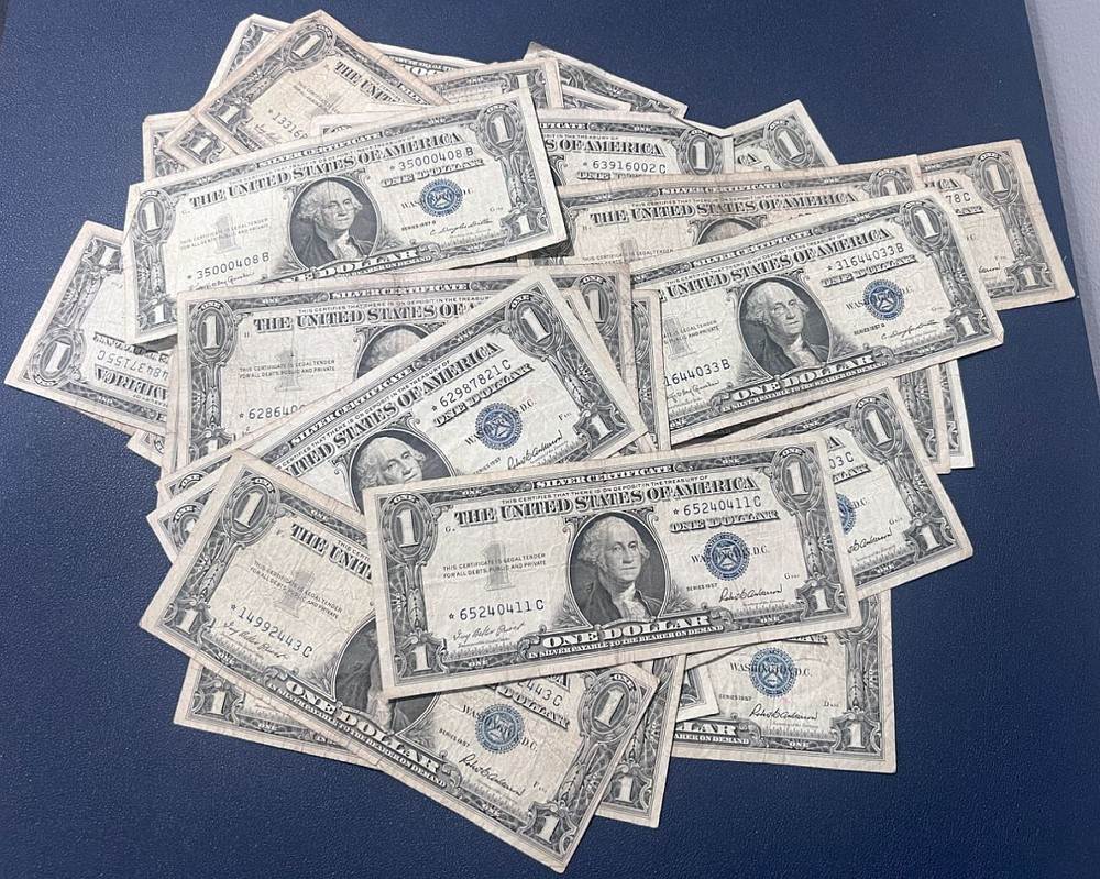 1957 $1 Silver Certificate STAR NOTE REPLACEMENT NOTE 1 NOTE ONLY Plain, A or B
