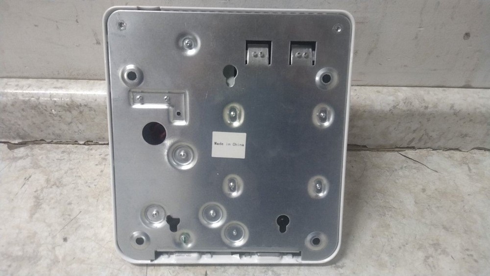 Nova 083000000 110-240VAC 88 CFM 30 Sec Dry Time Wall Mount Automatic Hand Dryer