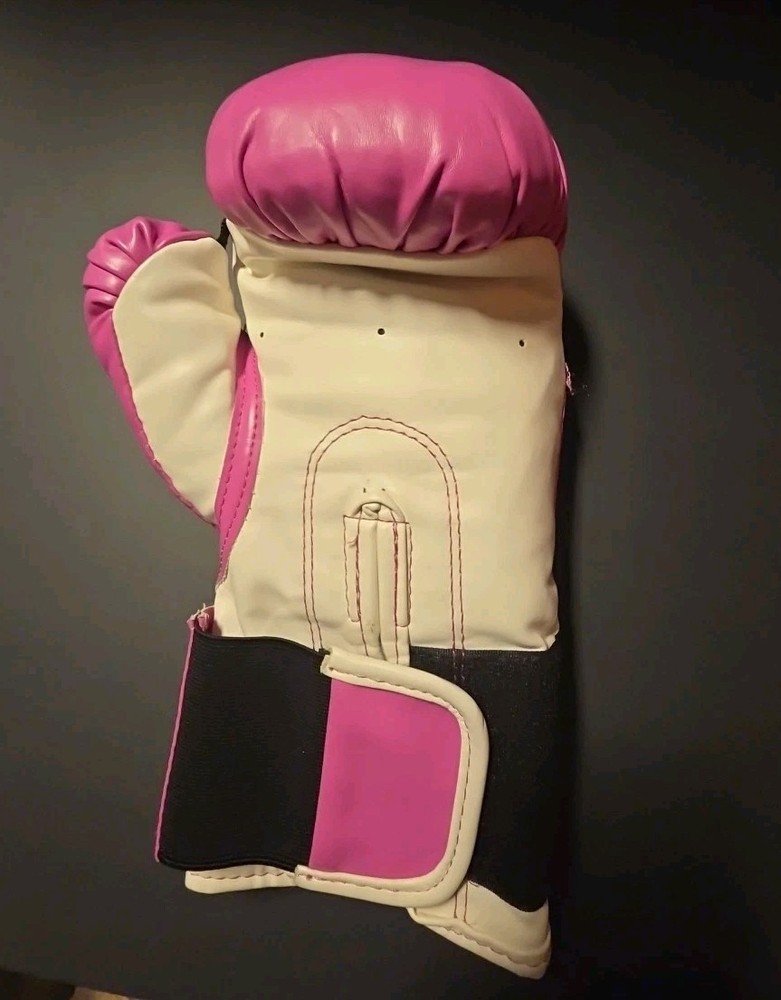 Everlasr Pink 12 Ounce Training Boxing gloves