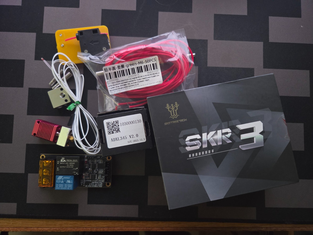 Ender 5 Plus 3d printer with Mercury1.1 One upgrade linear rails READ