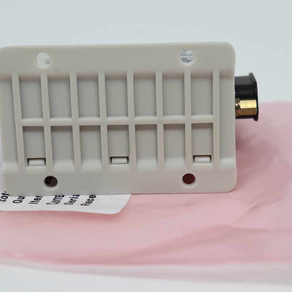 AAC 400A Bi-Directional DC Current Transducer w/ D-Sub Connector 929-400-D