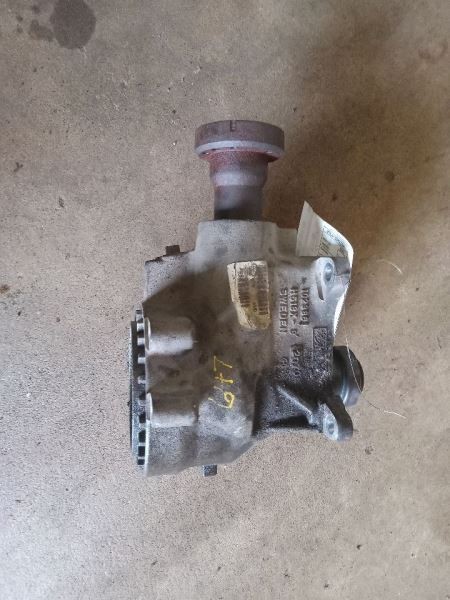 Transfer Case 4 Upper Mounting Bosses Fits 05-07 FIVE HUNDRED 530486