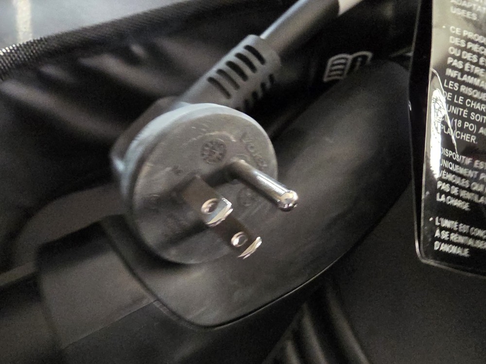 Mercedes-Benz Mobile Flex Charging Cable