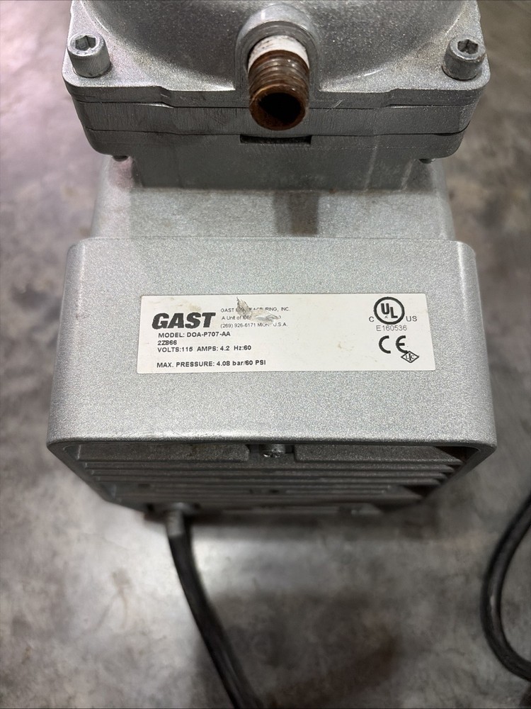 GAST DOA-P707-AA VACUUM PUMP Tested / Works