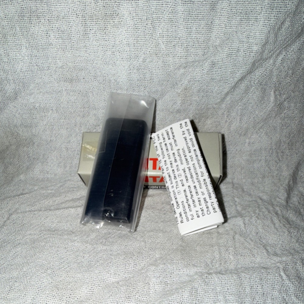 Pentax Remote Control F Wireless Shutter Release for Pentax Cameras Black