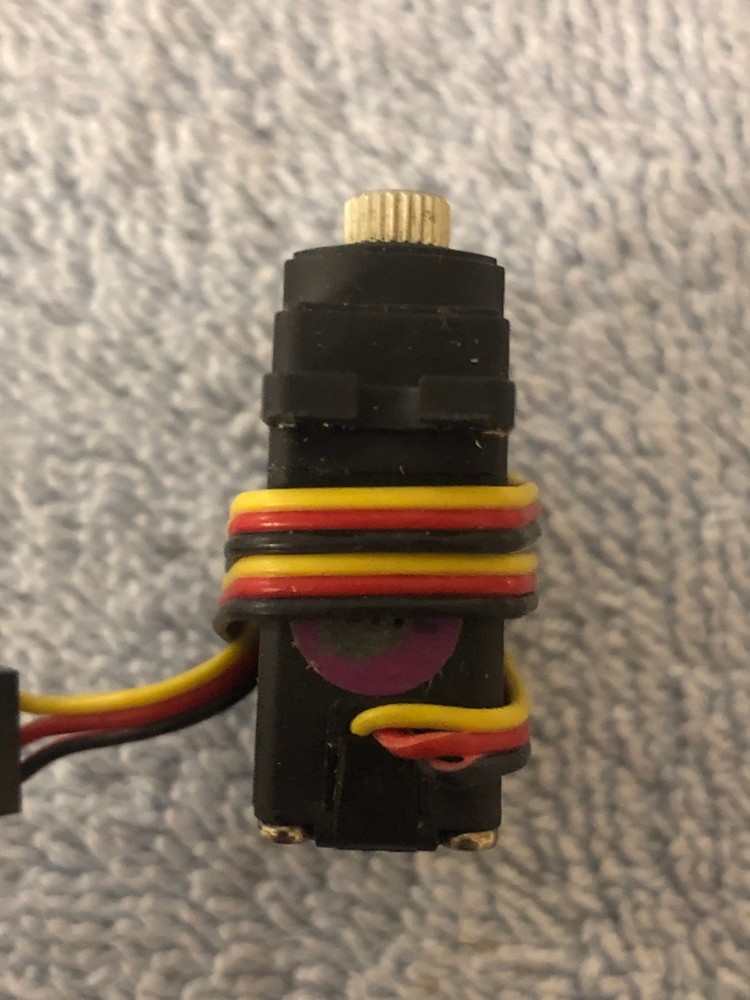 HITEC HS-82MG SERVO FOR PARTS