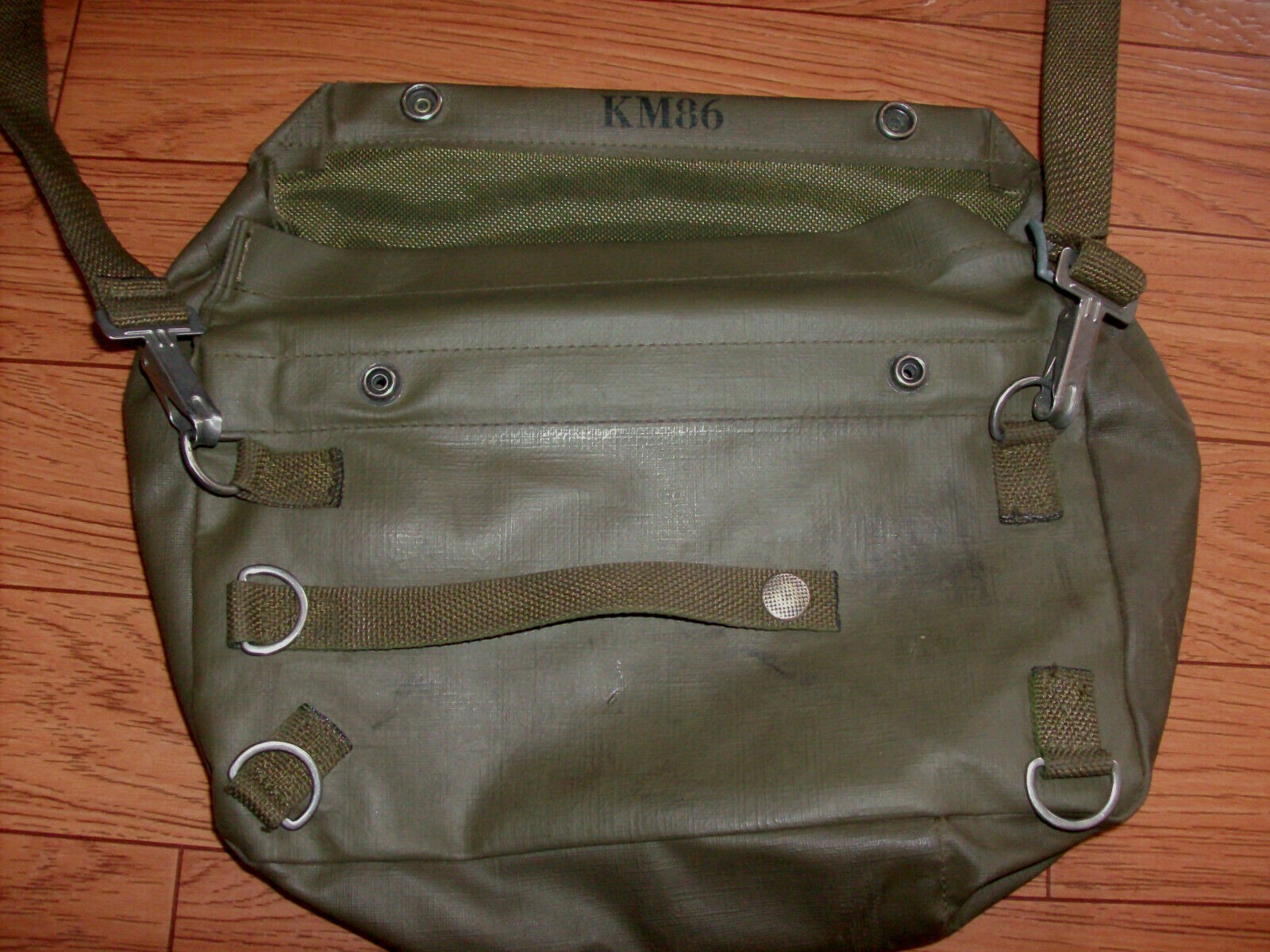 SWISS MILITARY ARMY SHOULDER BAG WITH STRAP WATER RESISTANT RUBBERIZED MATERIAL