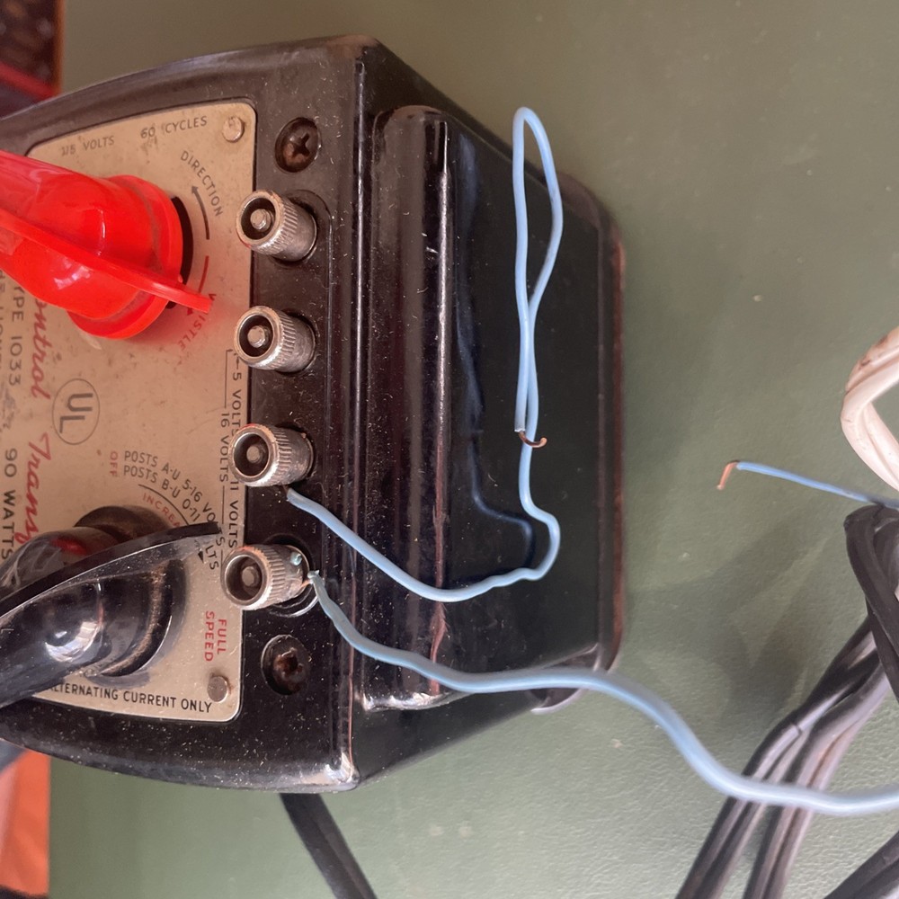 Lionel 1033 90W Multi Control Transformer UNTESTED with box