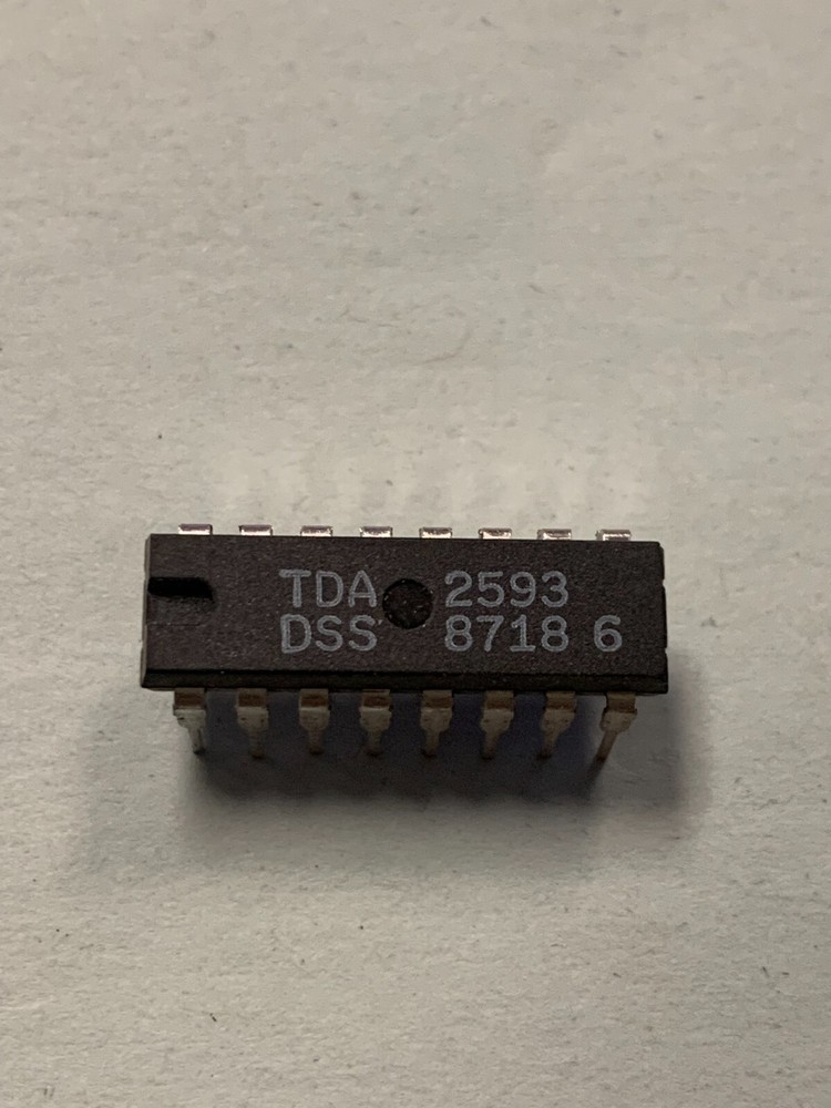 TDA2593  IC