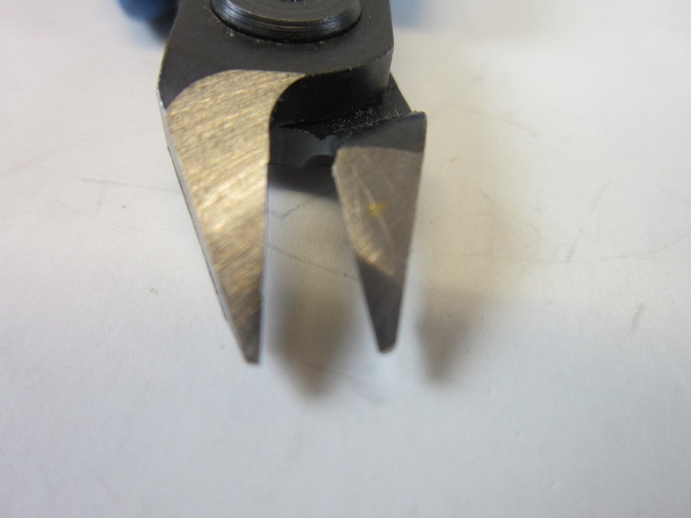 Xuron 9200 Tapered Head Micro-Shear Flush Cutter