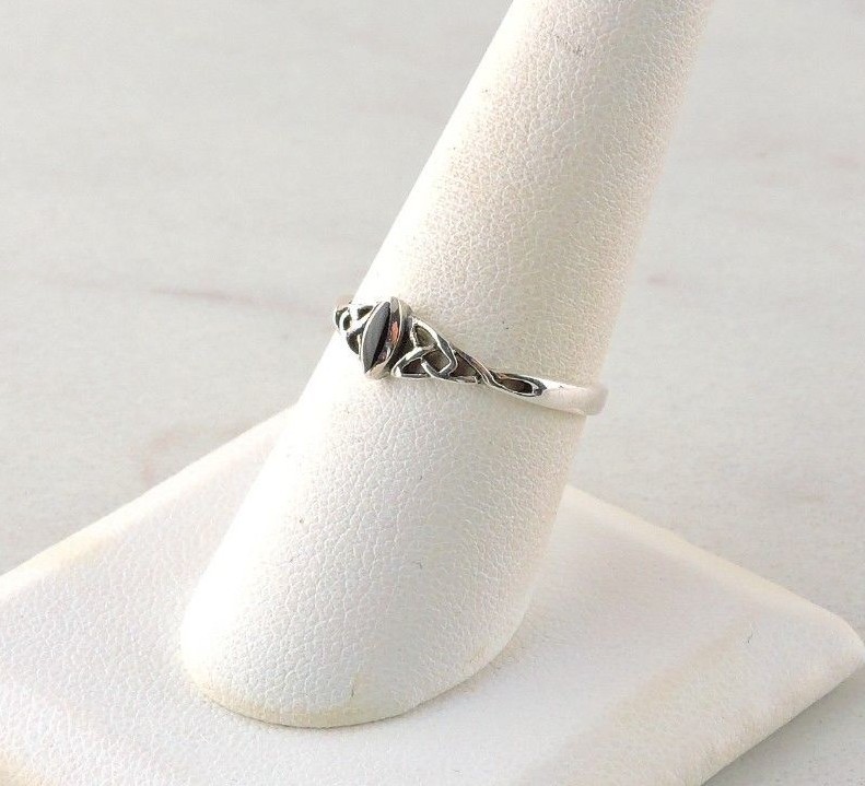 Sterling Silver Celtic Black Onyx Ring - Free Gift Packaging