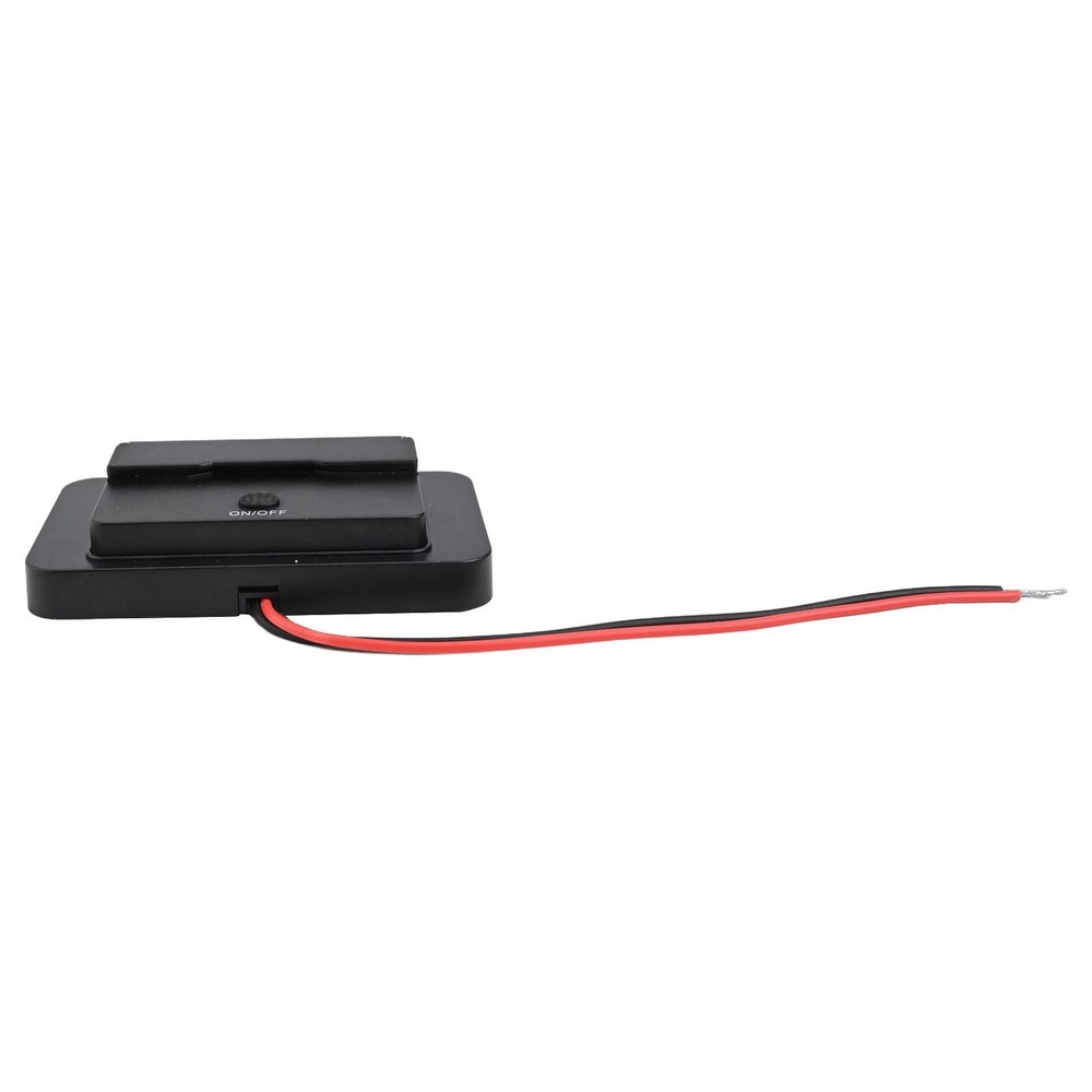 Four Port USB Outlet Designed for Vehicles Supporting Quick Charge Technology