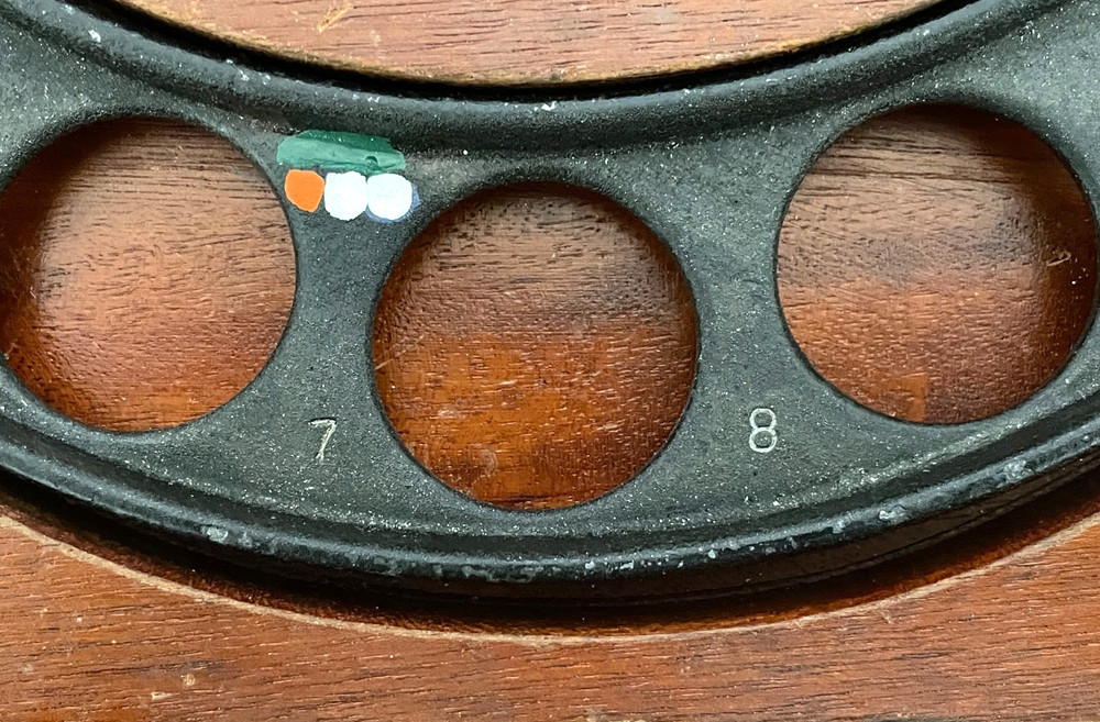 BROWN & SHARPE 7" - 8" OUTSIDE MICROMETER IN STORAGE BOX