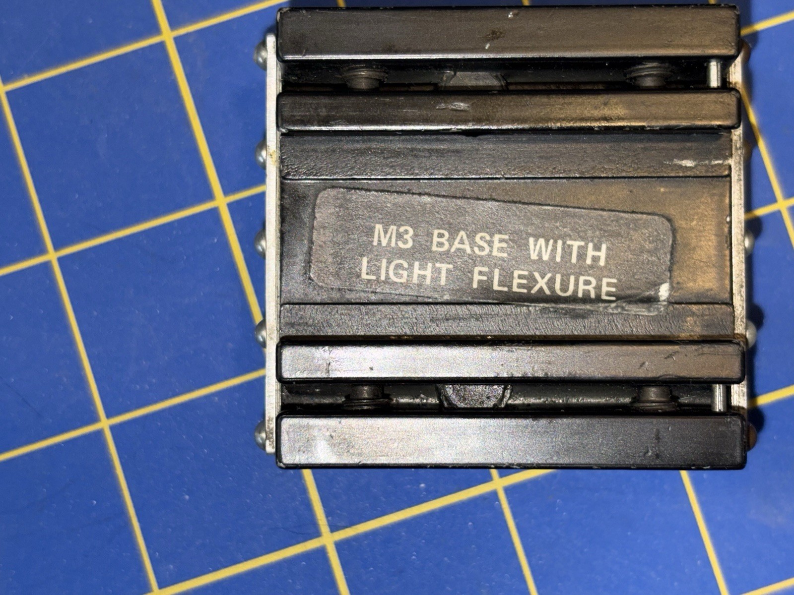 Trav A Dial with M 3 Base