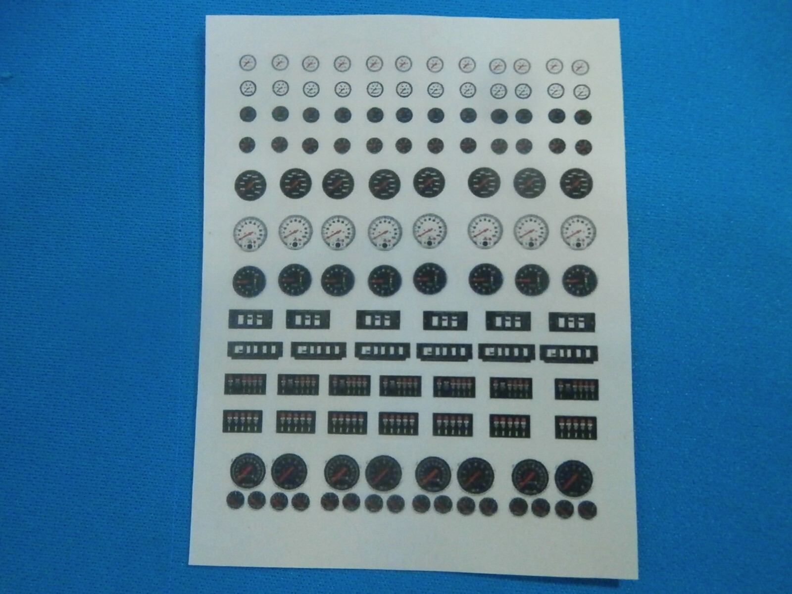 MODEL CAR DASHBOARD GAUGES, TACHS FOR 1:24 1:25 SCALE