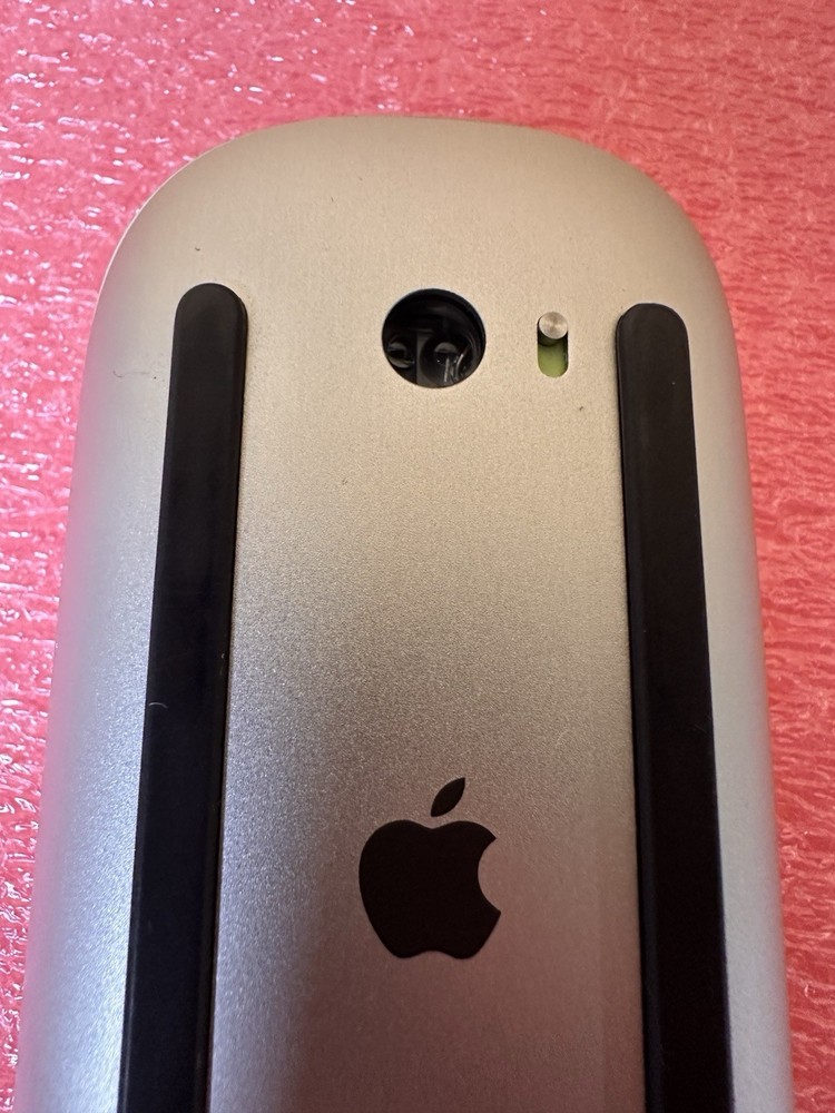 Apple Magic Mouse 2 White A1657 Bluetooth Wireless