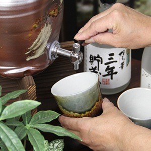 Iron Red Shochu Server 2.5L (Personalized) Shigaraki Ware