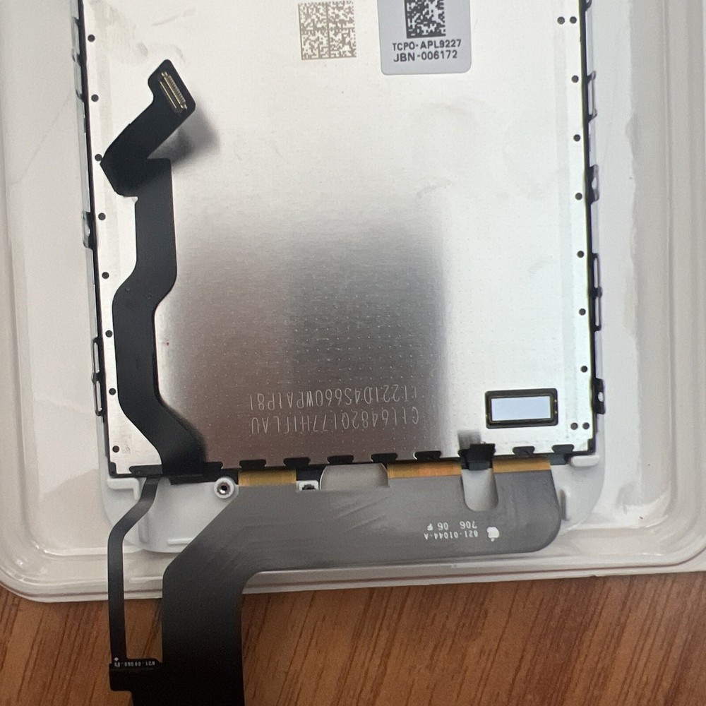 Genuine OEM iPhone 7 Plus White LCD Replacement Screen Digitizer Pull Grade A